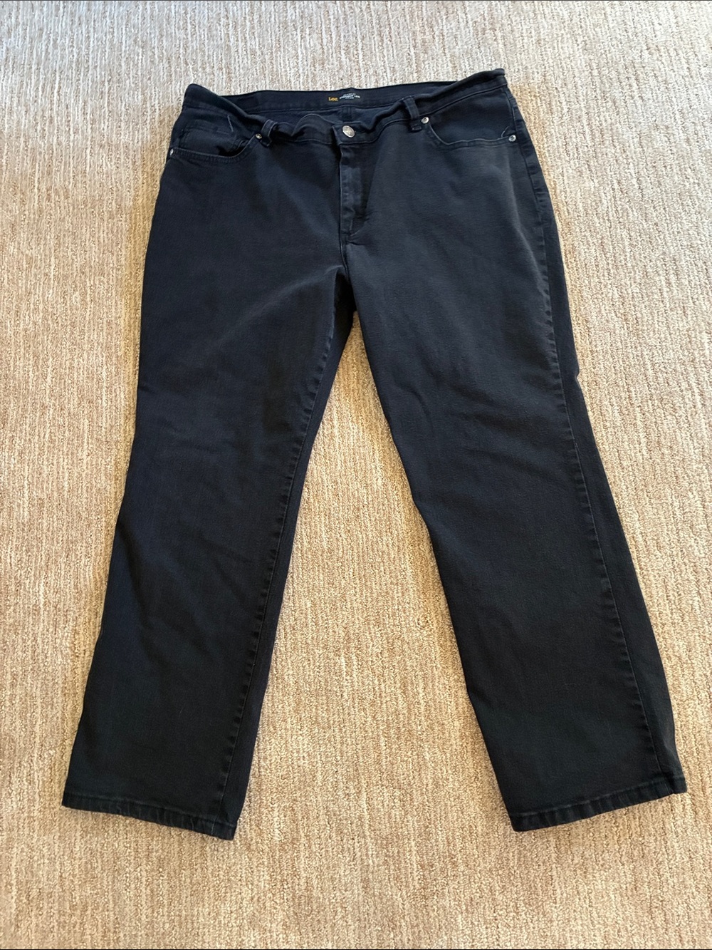 Lee Women’s Slim Straight Midrise Black Jeans Size 18 Short